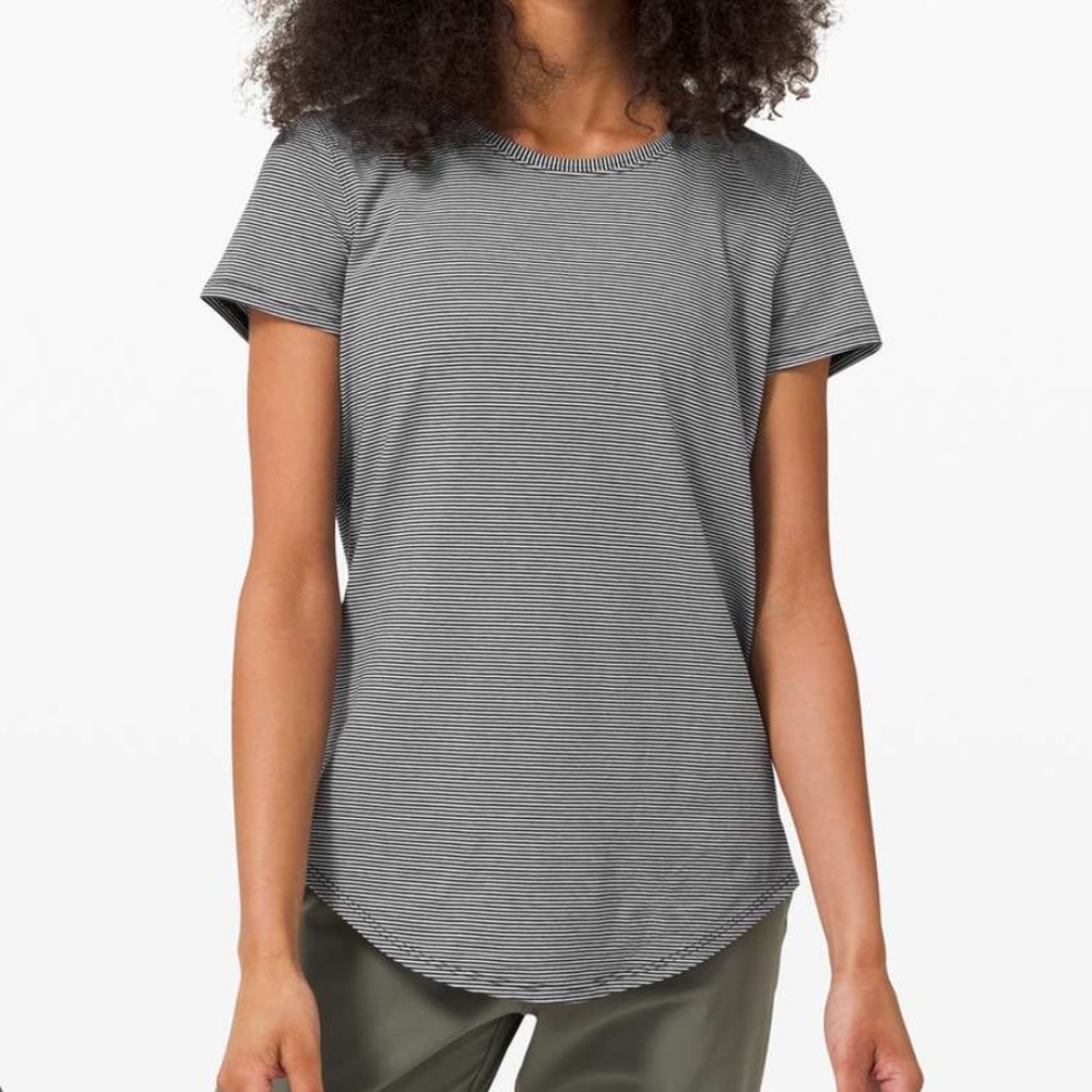 Lululemon love crew tshirt size 8